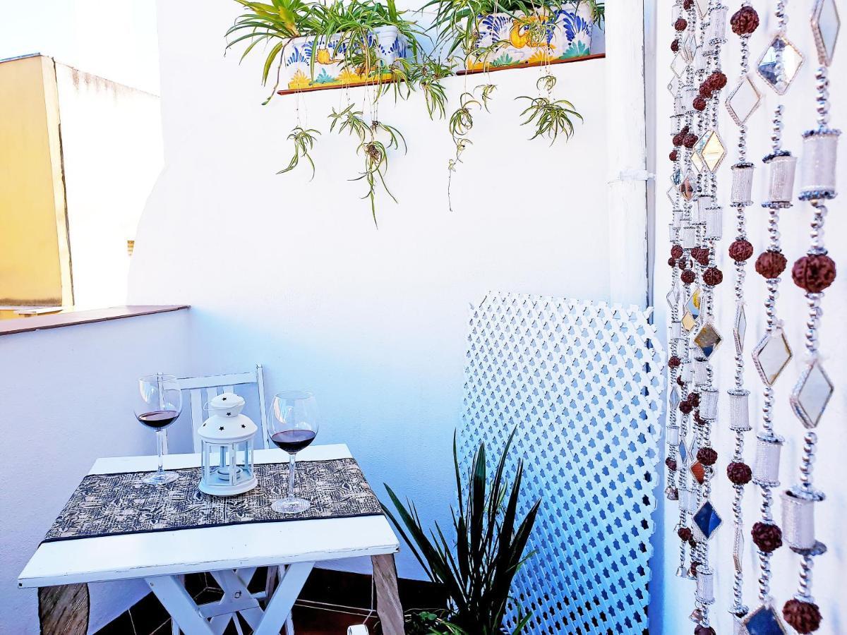Atico Con Terraza Privada Apartment Sevilla Bagian luar foto